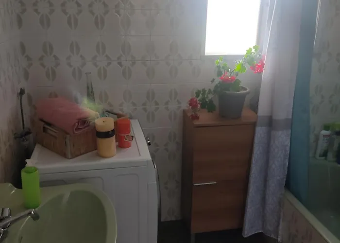 Δωμάτια σε οικογενειακή κατοικία Casa Do Lucio *